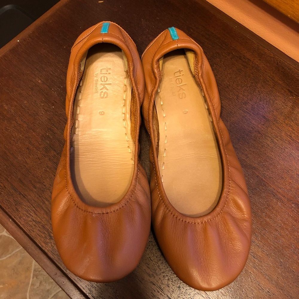 TIEKS ballet flats. Chestnut brown. Size 9.